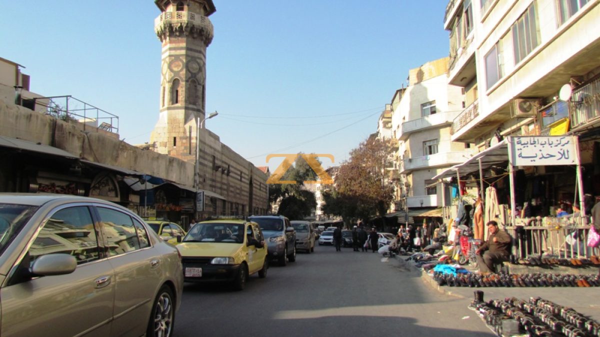 للاجار محل باب الجابية ع شارع العام