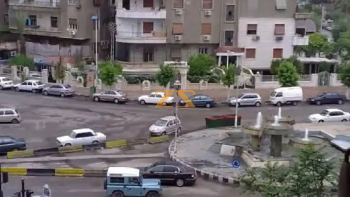 للإيجار مطعم بـ المزرعة