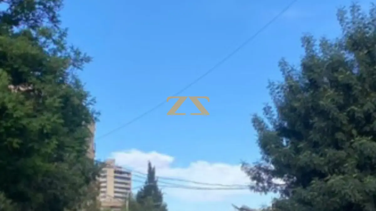 للايجار محل في برج الروس