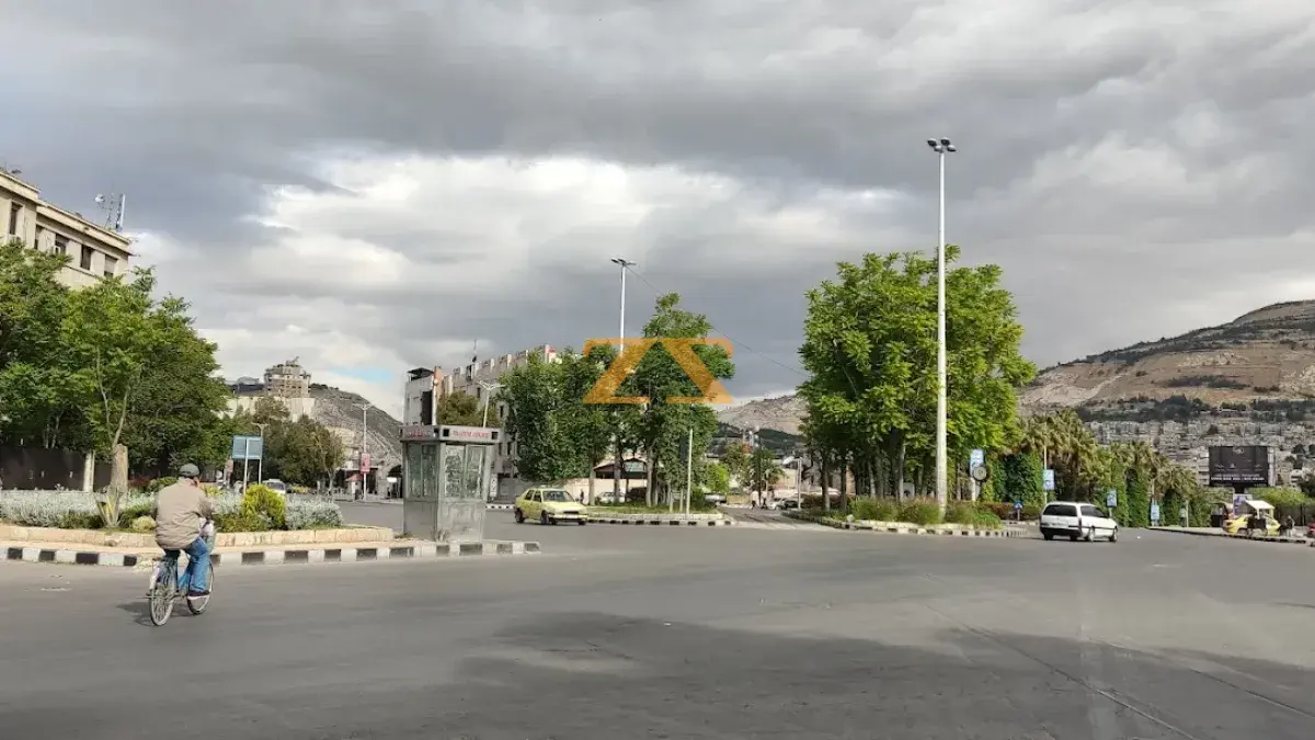 للايجار شقة في البرامكة طريق الجمارك